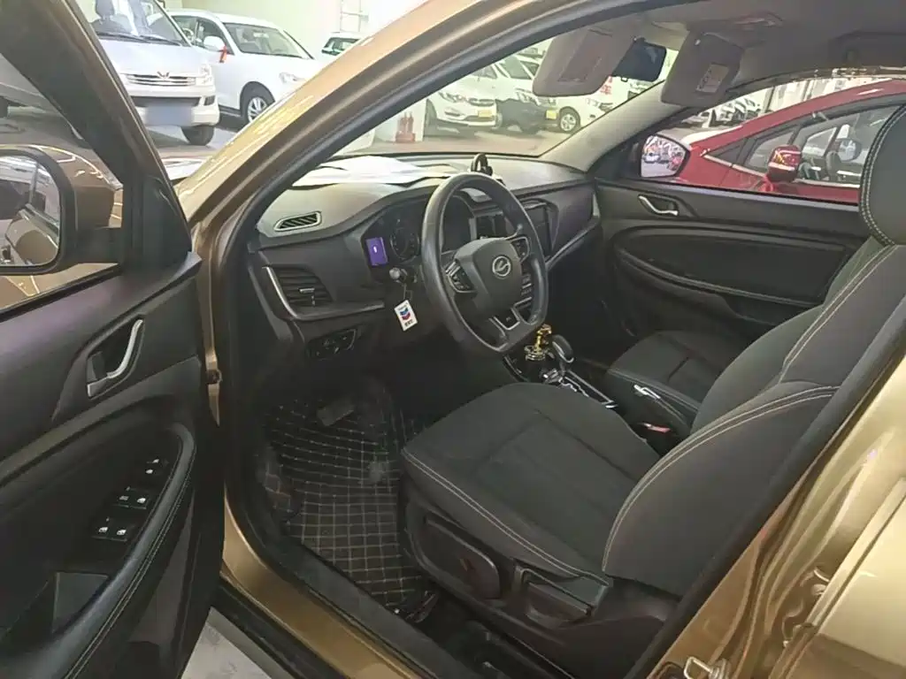Landwind X2 1.6L Auto Dynamic Sharp Edition, фото 16