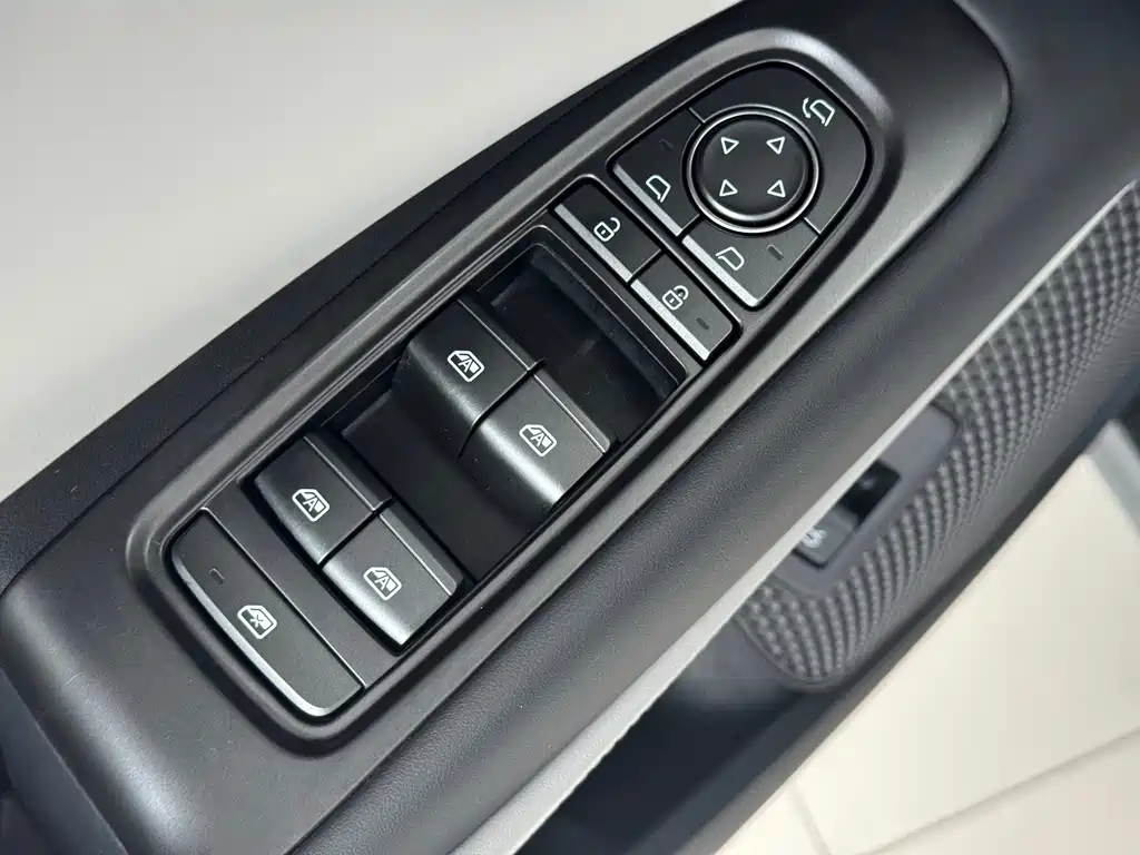 BYD Seals 06 DM-i версия для путешествий — миниатюра 15