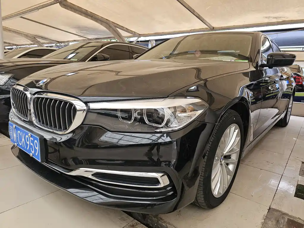 Купить BMW 5 Series