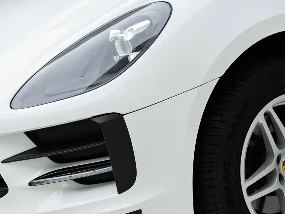 Porsche Macan — миниатюра 5