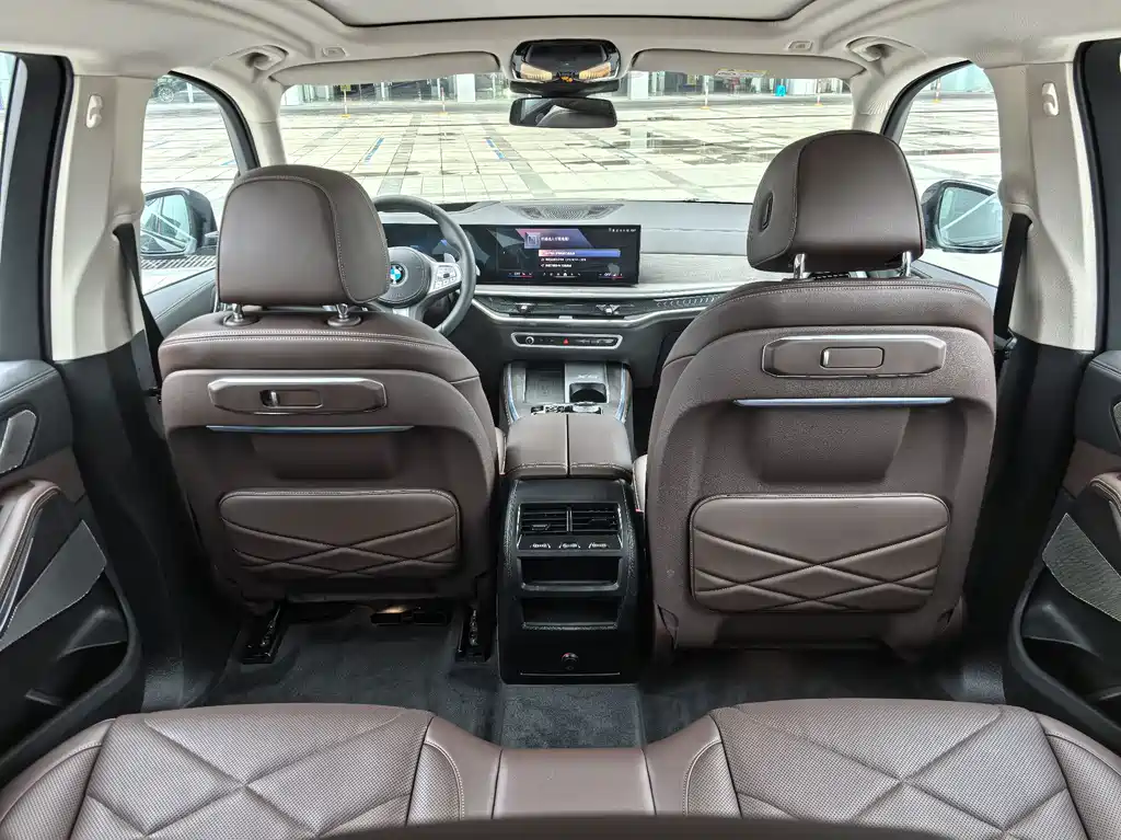 BMW X5 — миниатюра 11