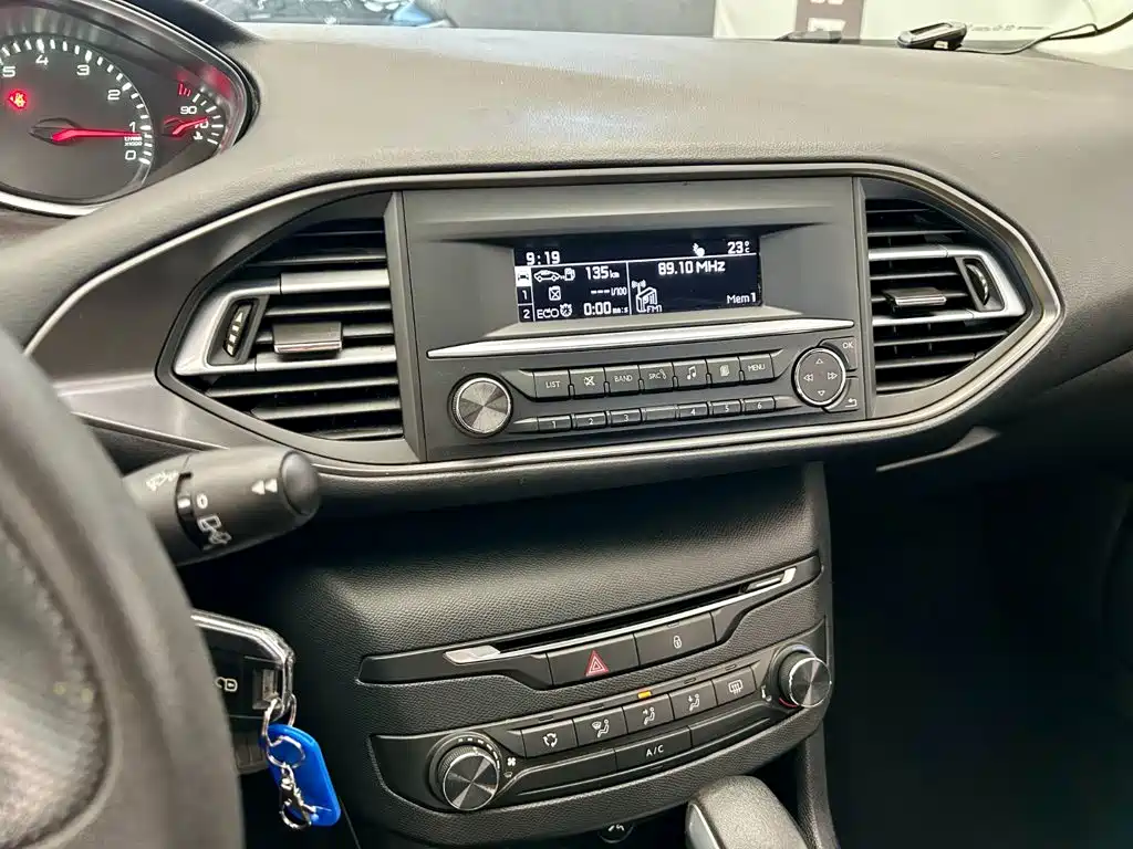 Peugeot 308S — миниатюра 11