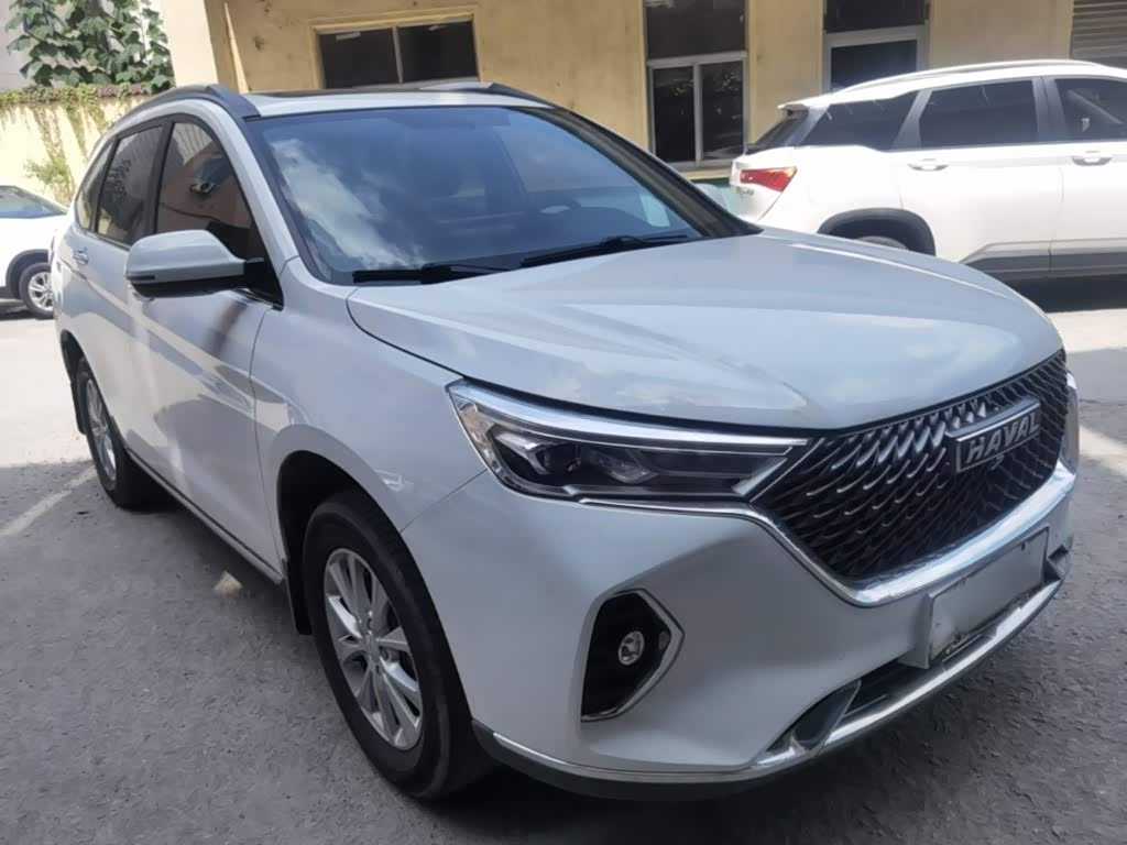 Haval Haval M6 1.5 л 2021 г. Белый, пробег 42699 км