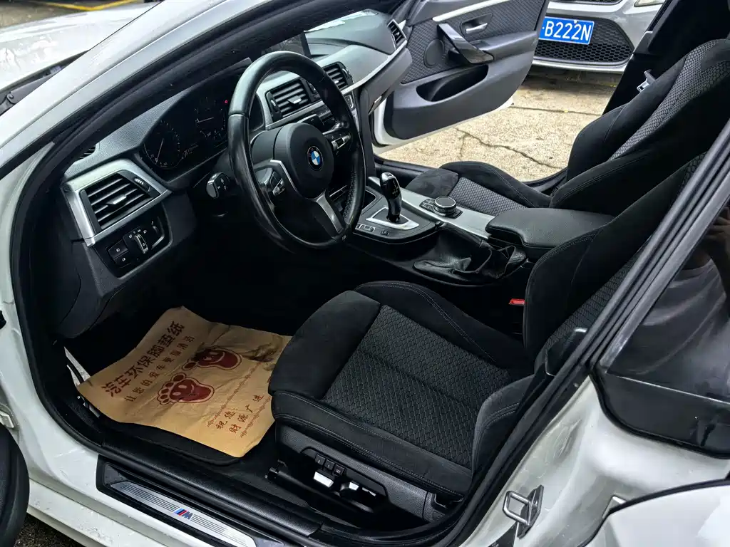 BMW 4 Series — миниатюра 4