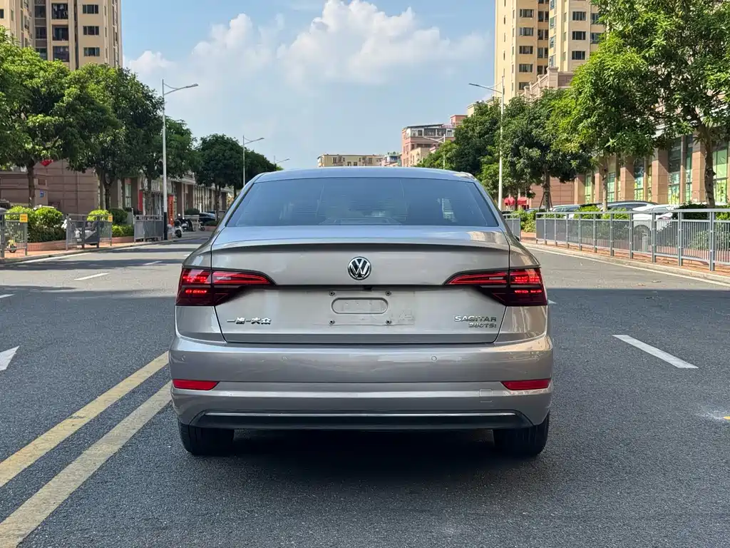 Volkswagen Sagitar — миниатюра 7