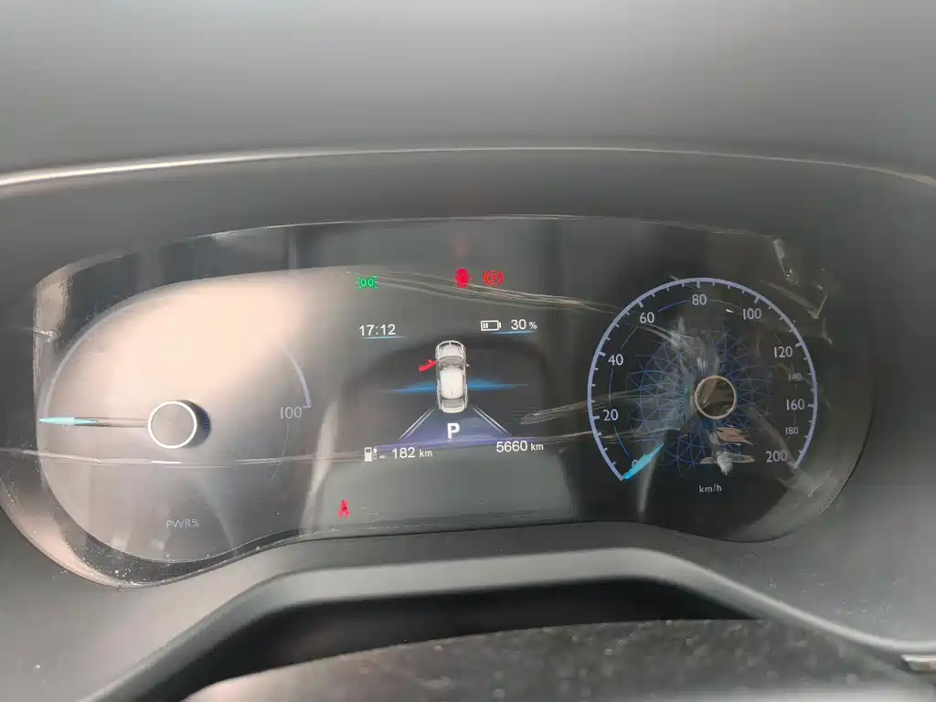 Hongqi E-QM5 2024 610km PLUS
