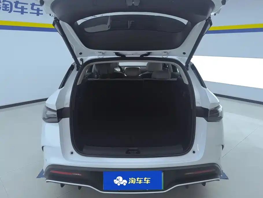 BYD Seals 06 DM-i версия для путешествий — миниатюра 4