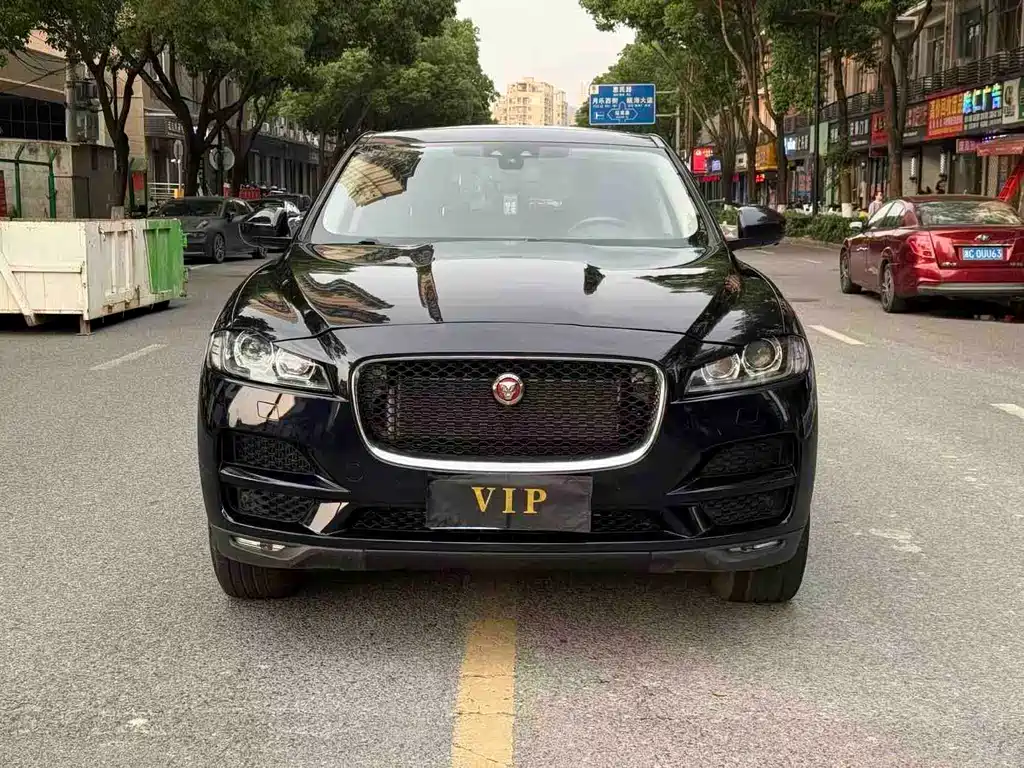 Купить Jaguar F-PACE