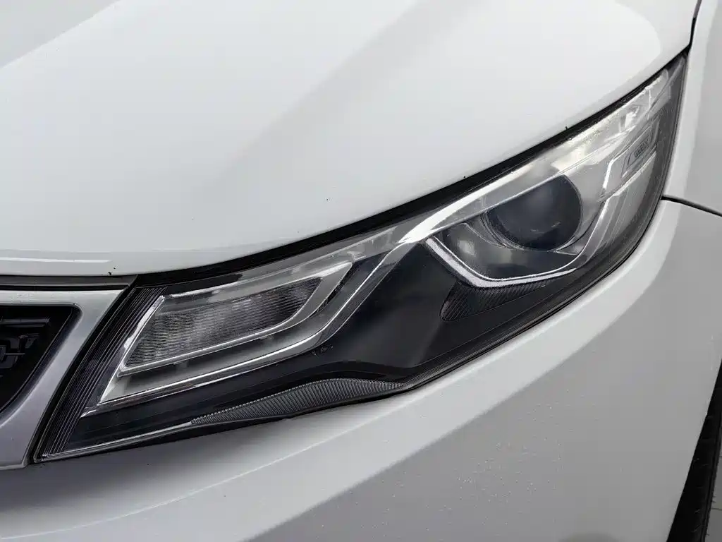 Geely Emgrand GL — миниатюра 7