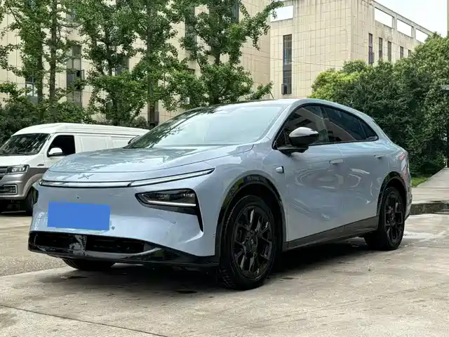 2025 Xpeng G7