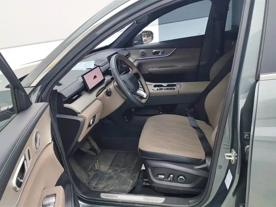 Chery T8 2025 1.5T 130km Premium 5 мест