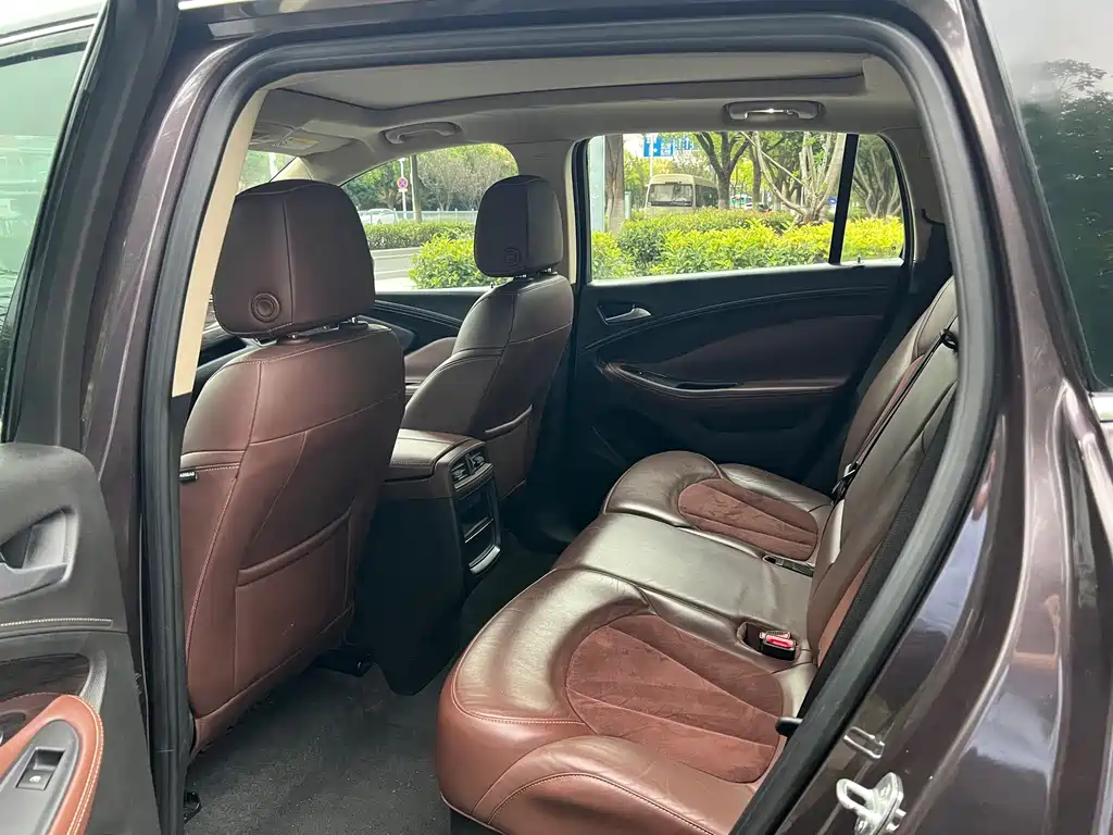 Buick Envision Plus — миниатюра 14