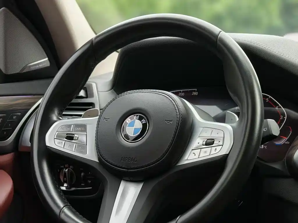 BMW X3 — миниатюра 8