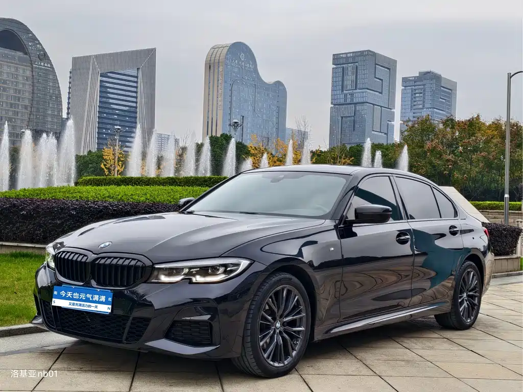 BMW 3 Series 2022