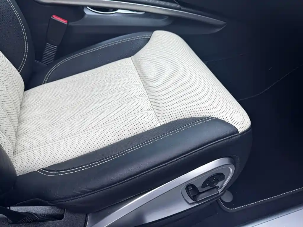 Mercedes-Benz GL-Class — миниатюра 17