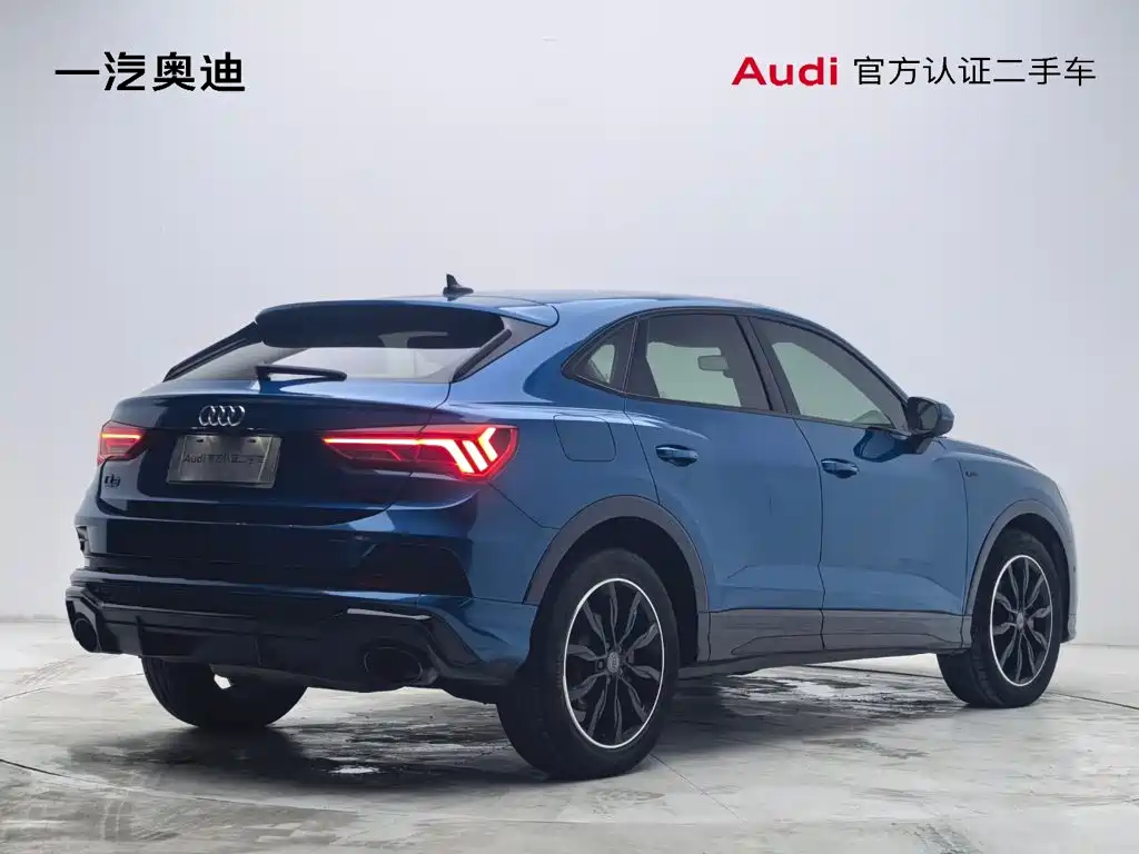 Audi Q3 Sportback 45 TFSI quattro Luxury Type, фото 4