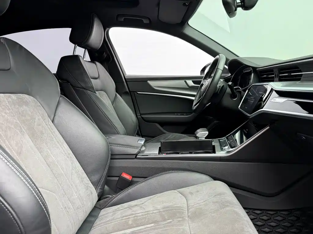 Audi A6L — миниатюра 12
