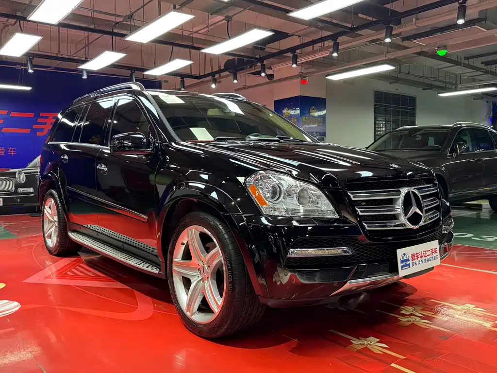 Mercedes-Benz GL 2010 GL 550 4MATIC