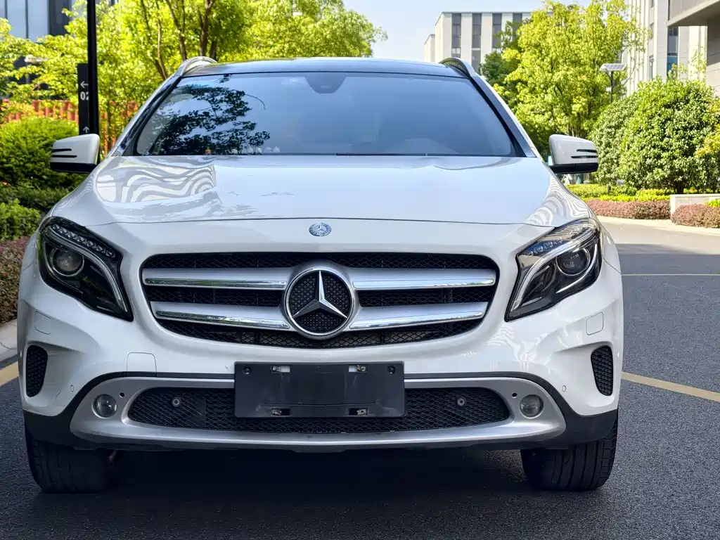 Mercedes-Benz GLA — миниатюра 5