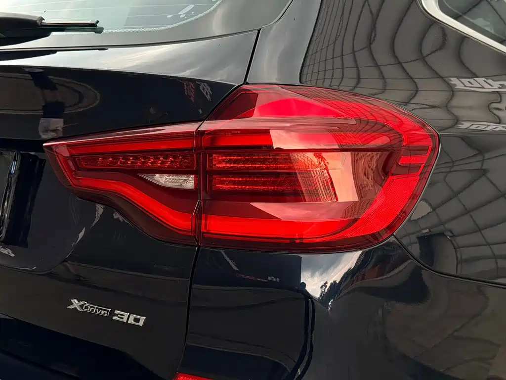 BMW X3 — миниатюра 22