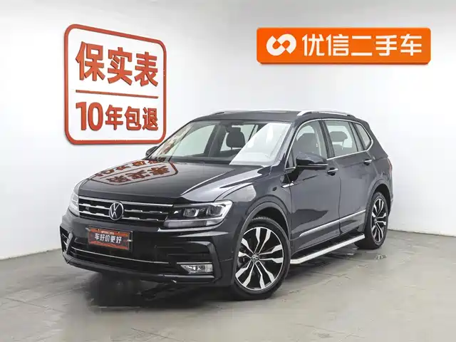 VOLKSWAGEN TIGUAN L 2021