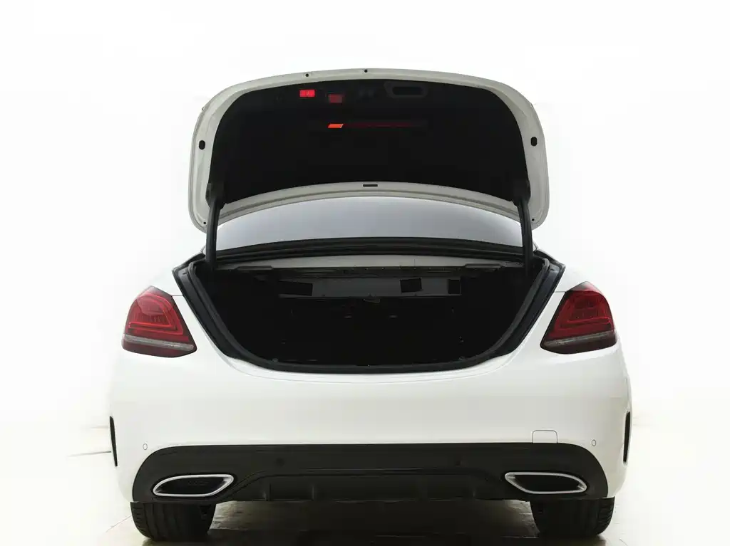 Mercedes-Benz C-Class — миниатюра 19