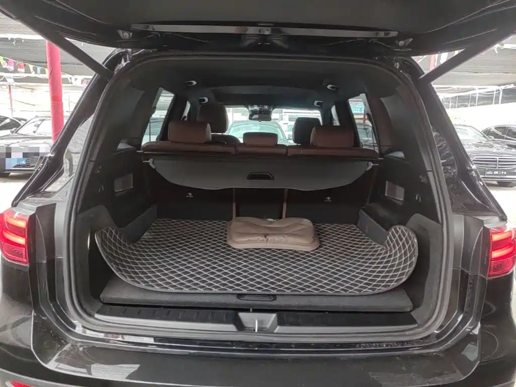 Mercedes-Benz GLB — миниатюра 19