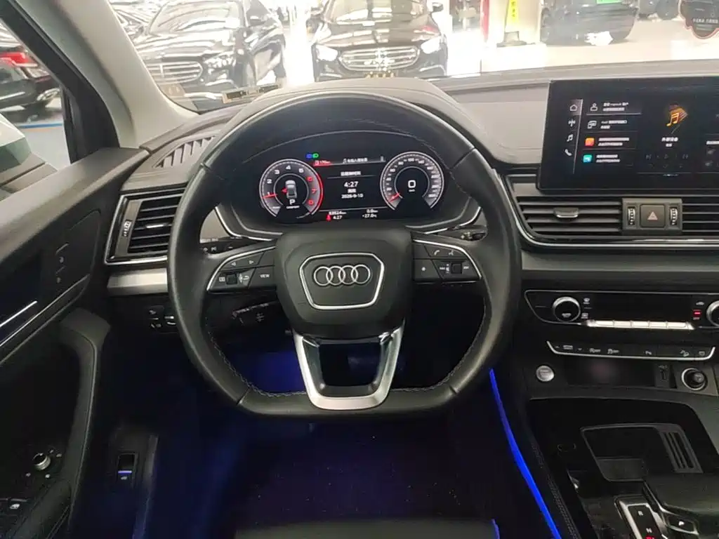 Audi Q5L — миниатюра 11