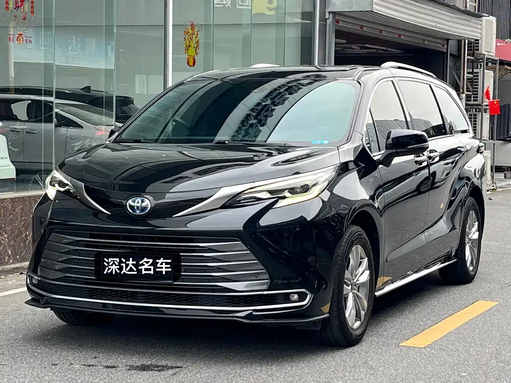 Toyota Sienna 2022