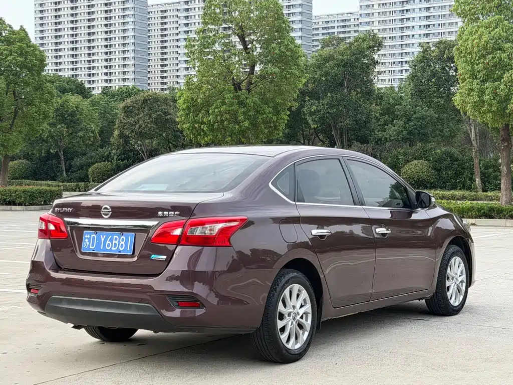 Nissan Sylphy — миниатюра 7
