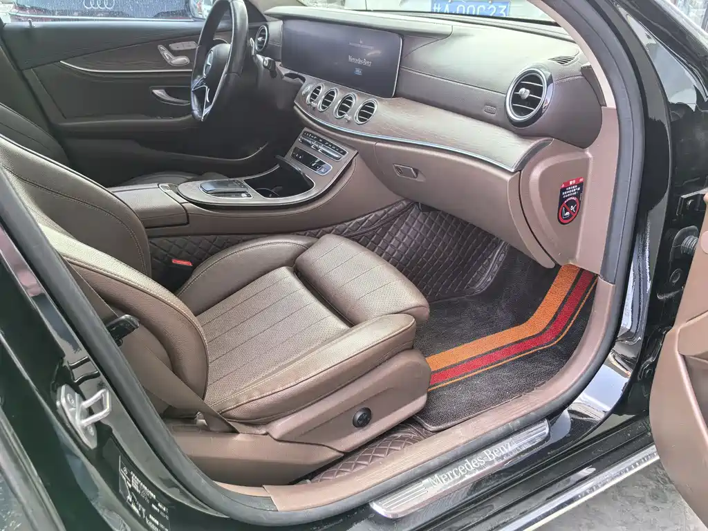 Mercedes-Benz E-Class E 2022 E 300 L Fashion