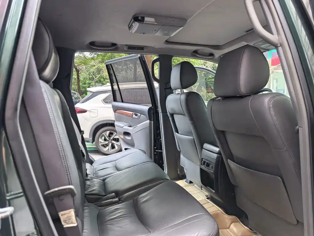 Toyota Prado — миниатюра 21