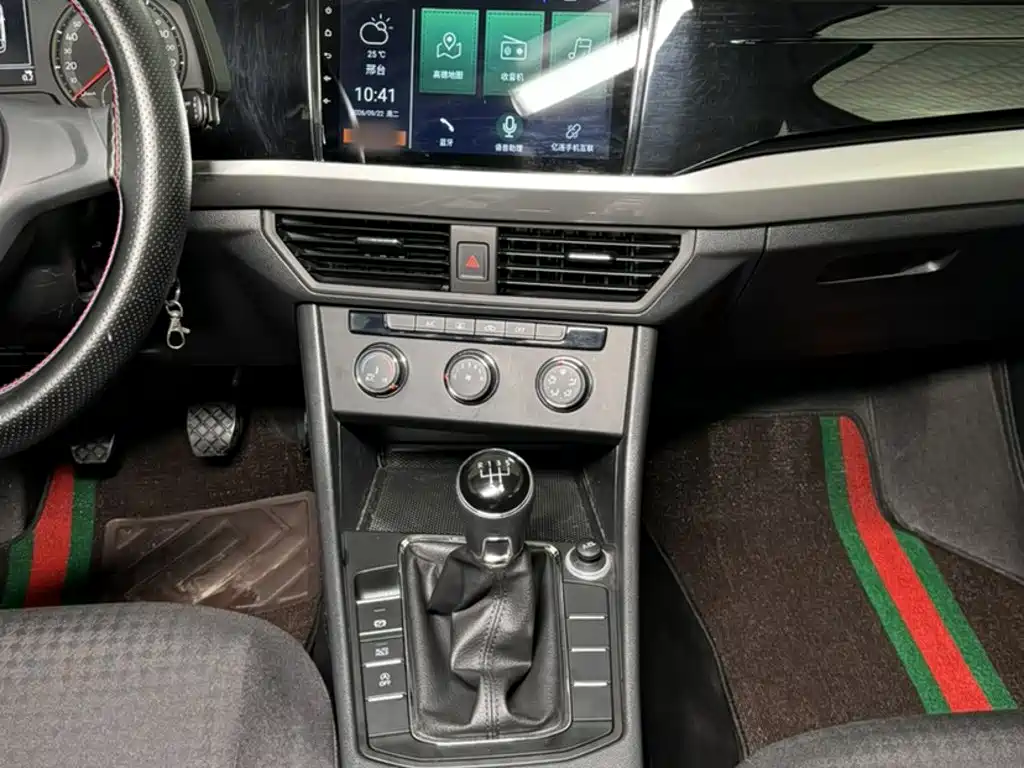 Volkswagen Bora — миниатюра 16
