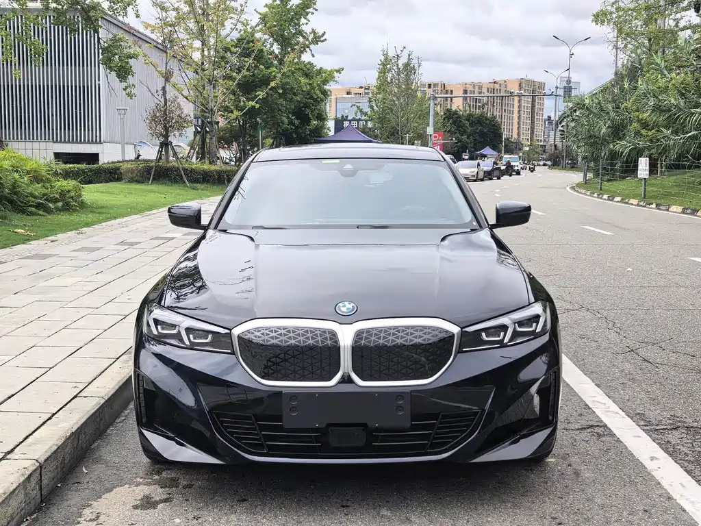 BMW i3 — миниатюра 2