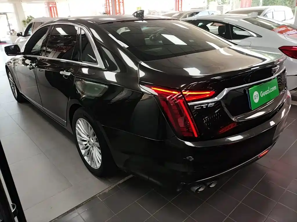 Cadillac CT6 — миниатюра 5