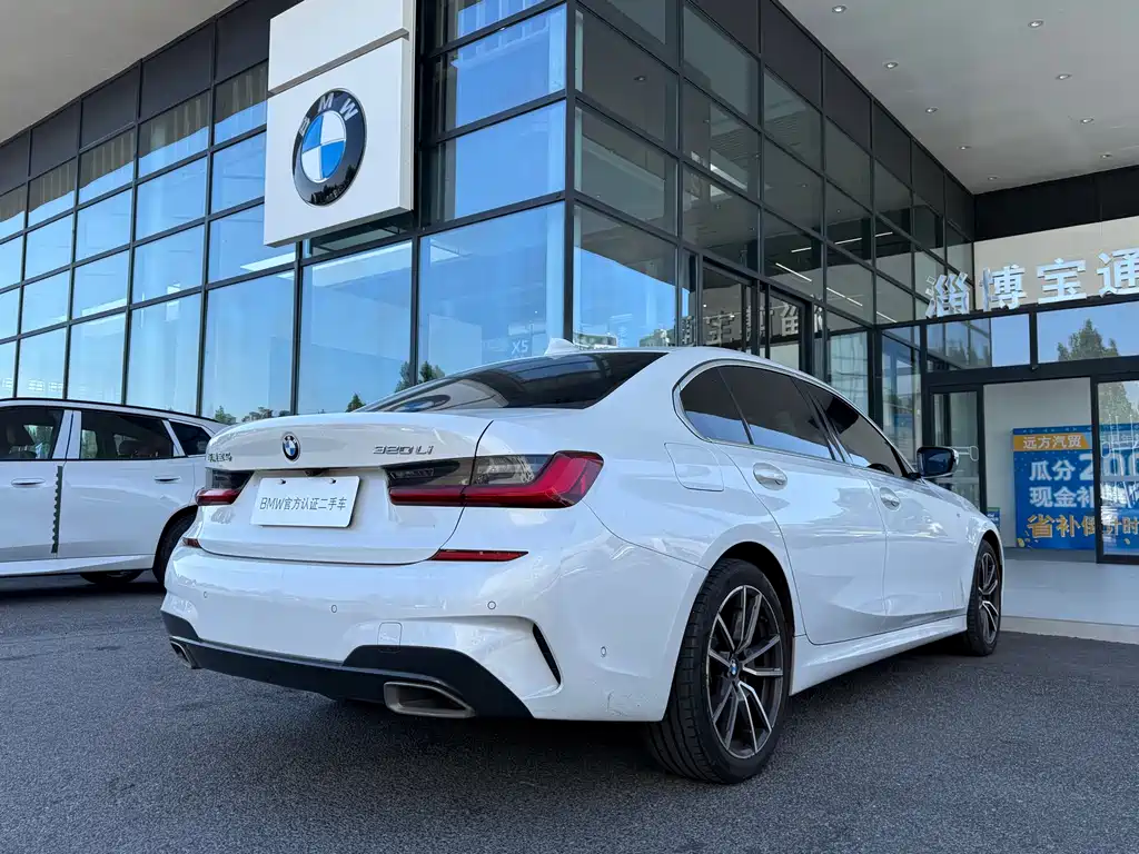 BMW 3 Series — миниатюра 13