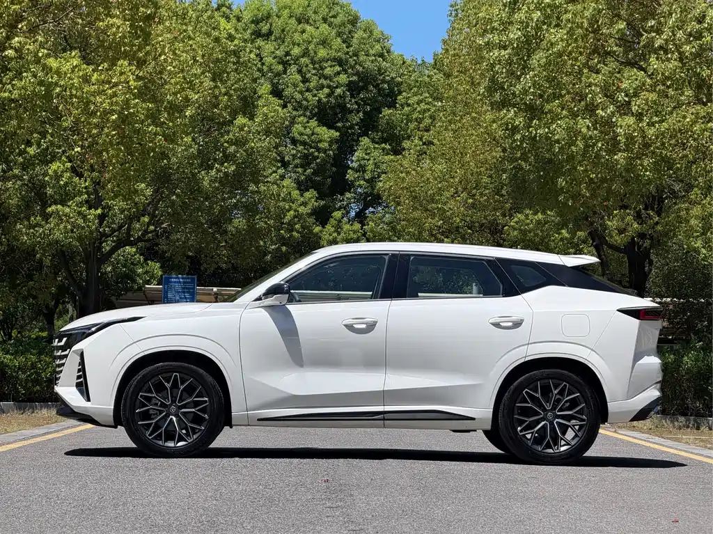 Changan UNI-Z — миниатюра 5