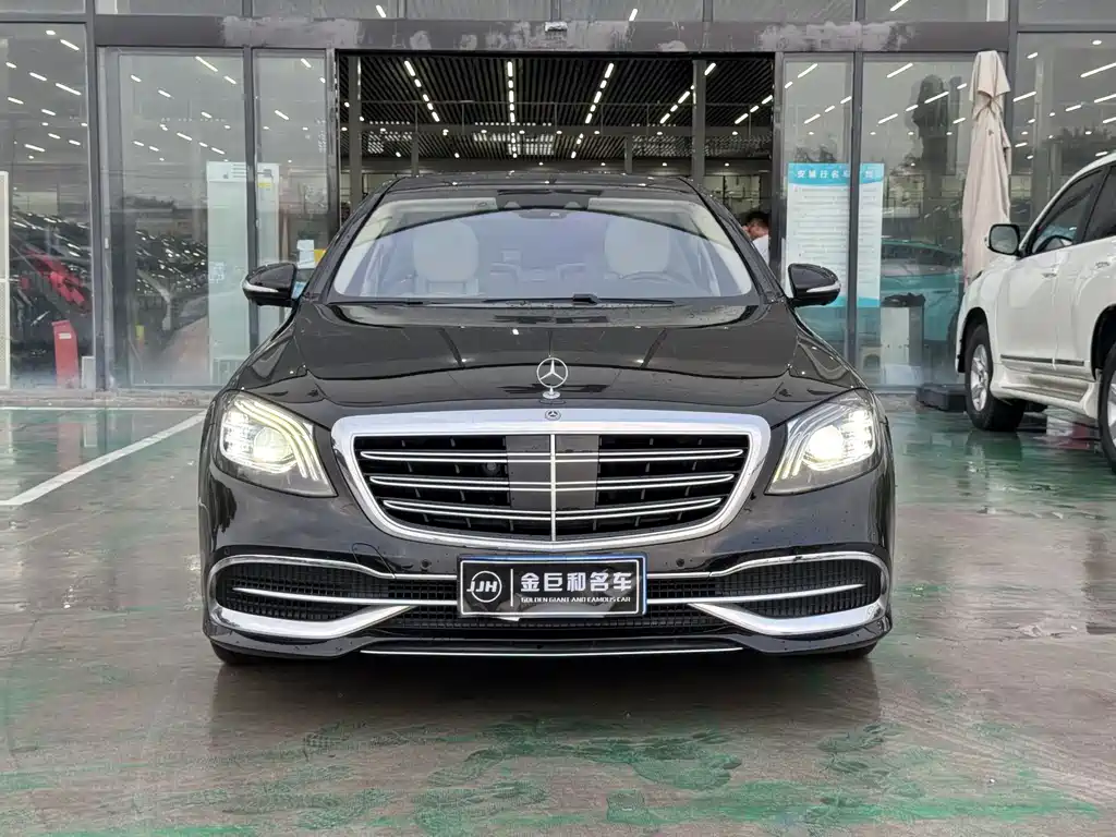 Mercedes-Benz S-Class — миниатюра 2