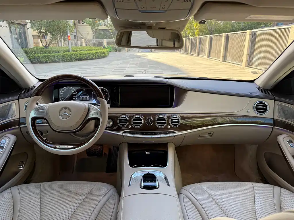 Mercedes-Benz S-Class — миниатюра 5