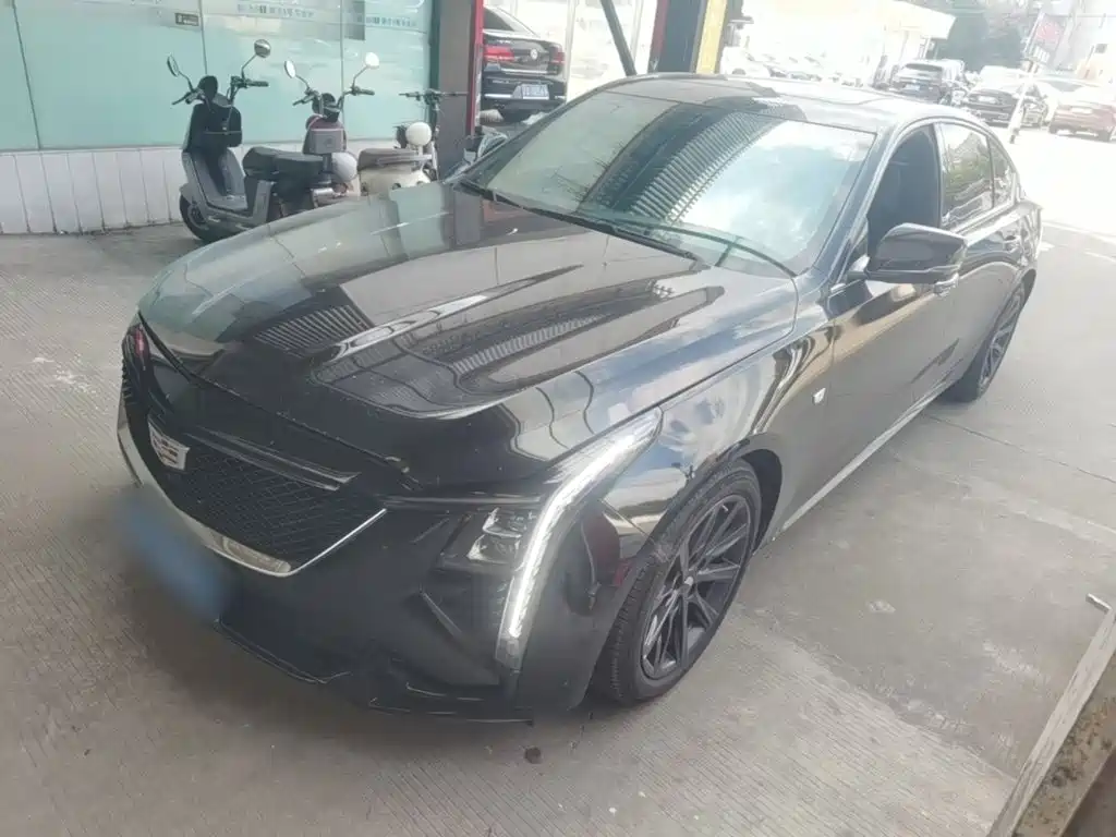 Cadillac CT5 — миниатюра 2
