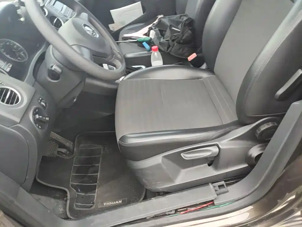 Volkswagen Tiguan — миниатюра 15