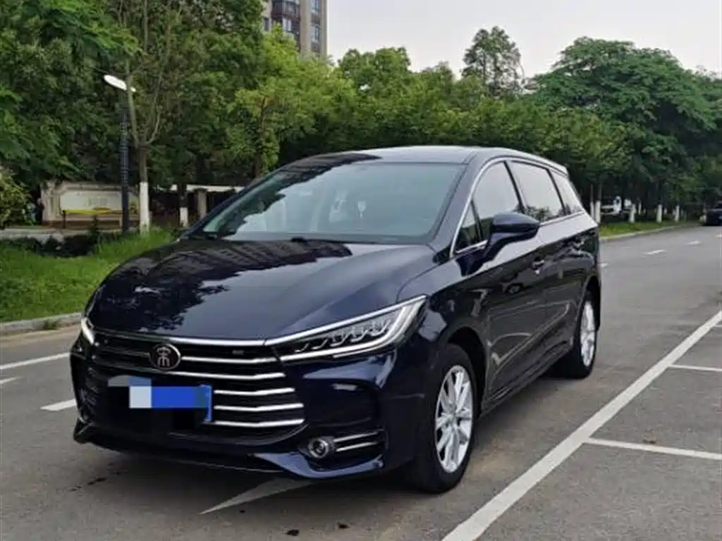 Купить BYD MAX