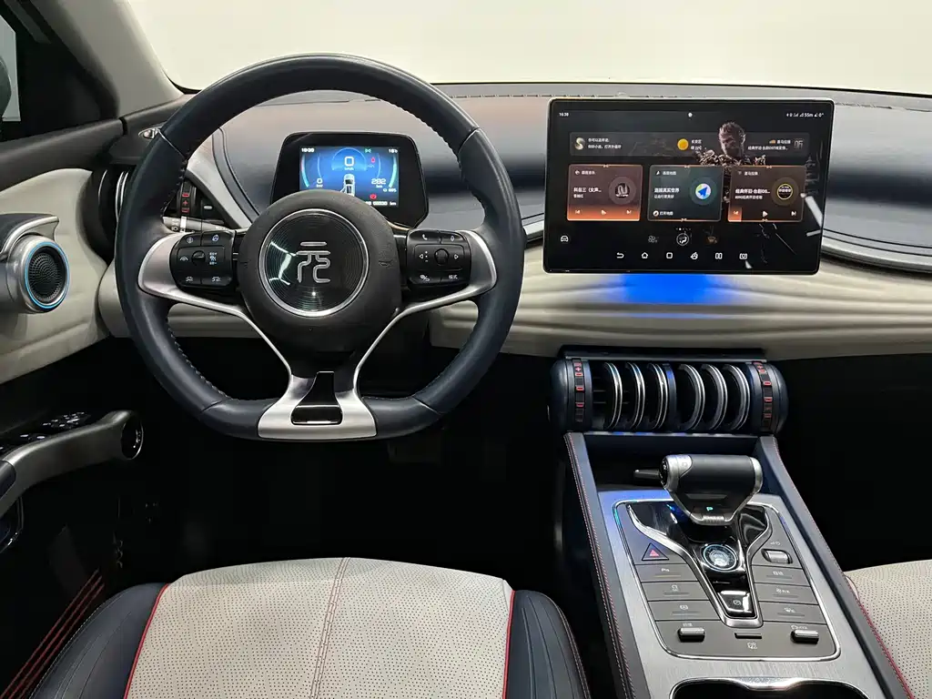 BYD Yuan Plus — миниатюра 6