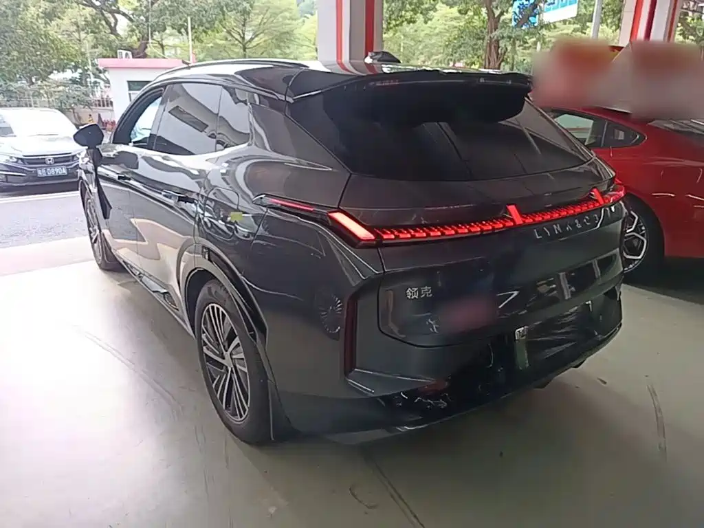 Lynk & Co 08 EM-P — миниатюра 5