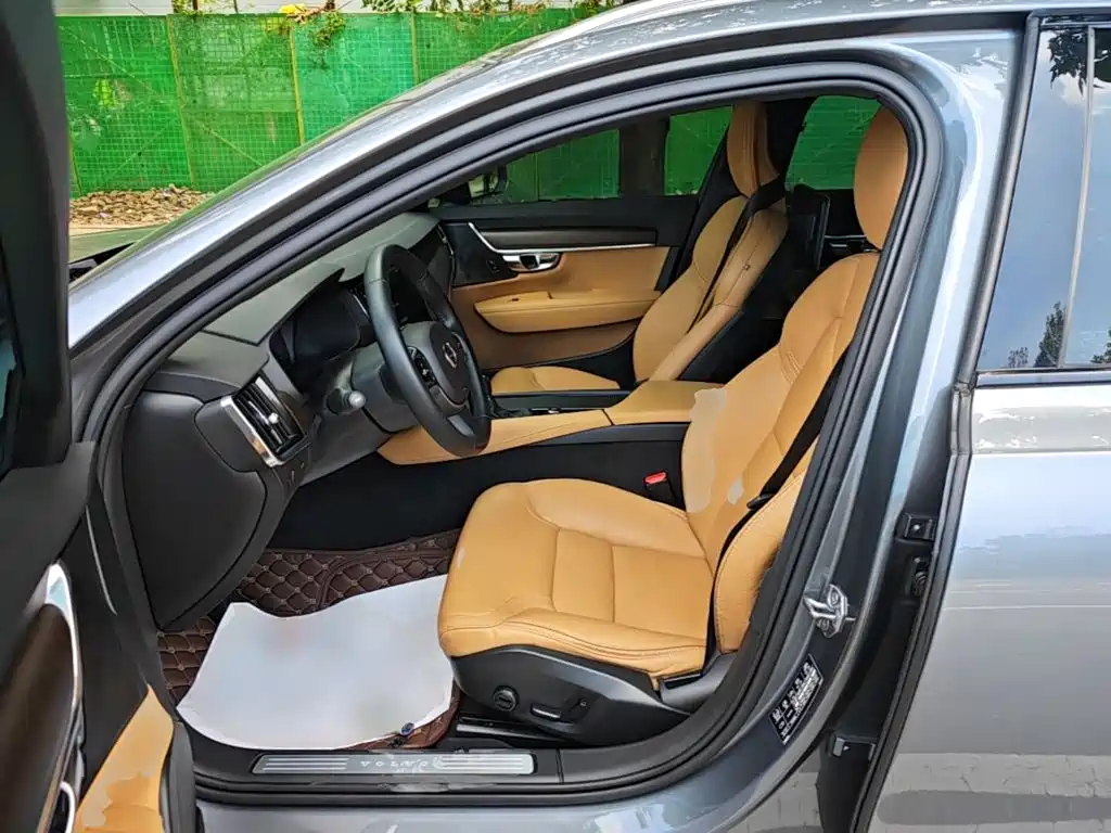 Volvo V90 — миниатюра 15