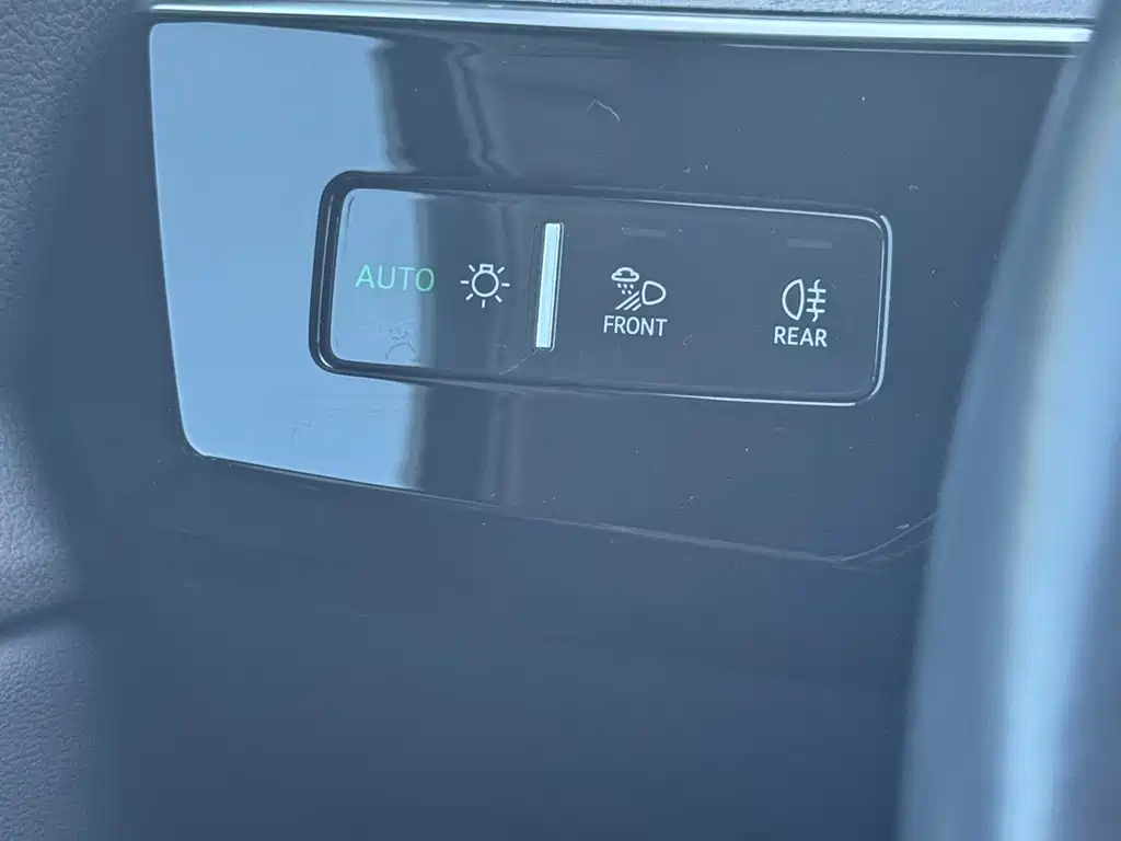 Audi e-tron (Import) — миниатюра 26