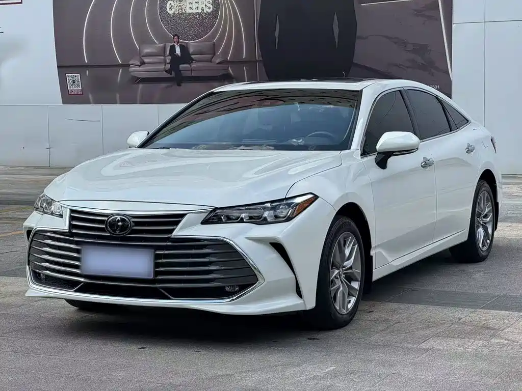 Toyota Avalon — миниатюра 3
