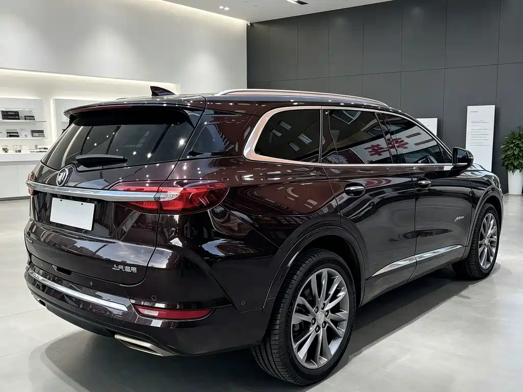 Buick Enclave — миниатюра 7