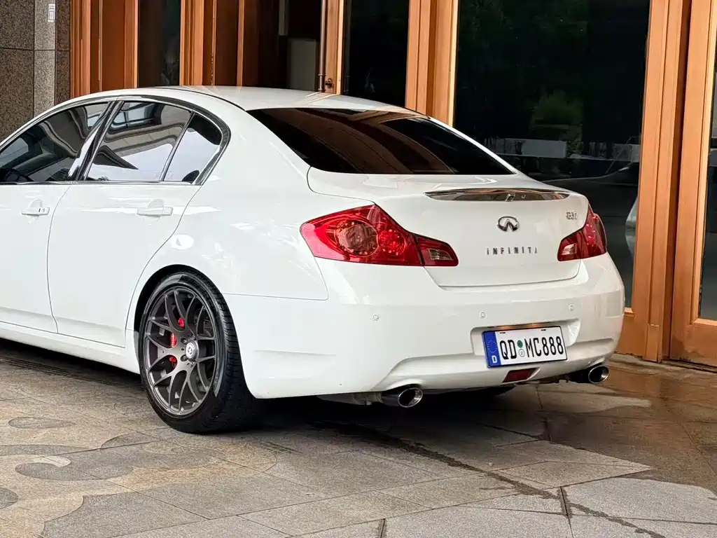 Infiniti G — миниатюра 7
