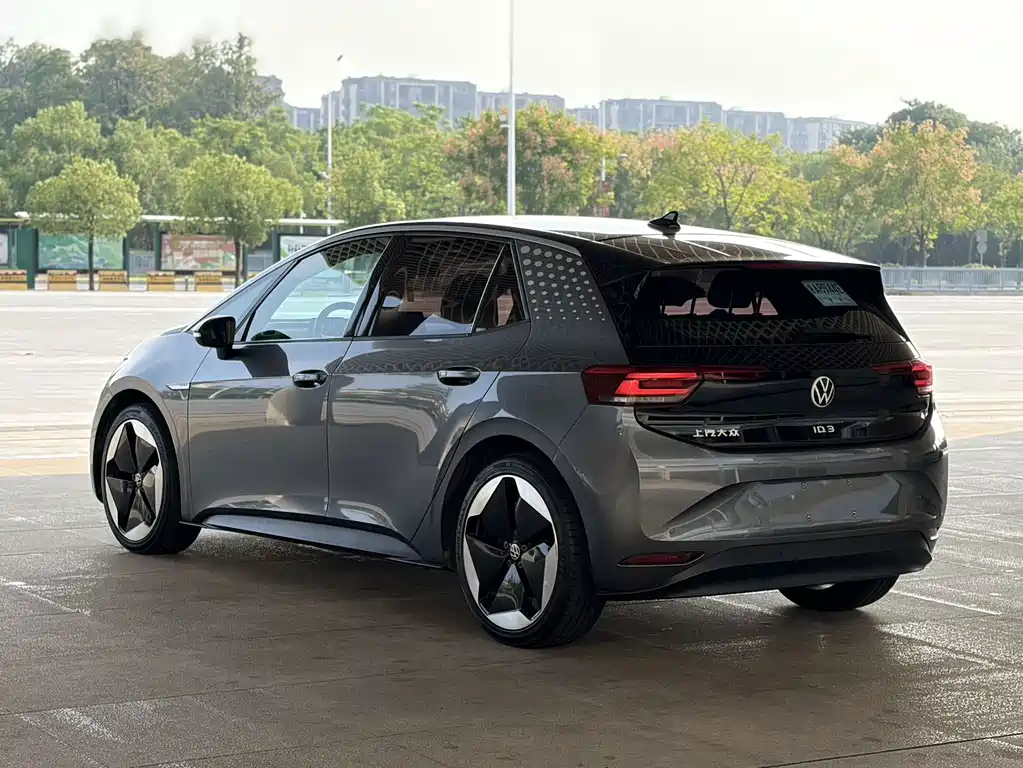 Volkswagen ID.3 — миниатюра 7